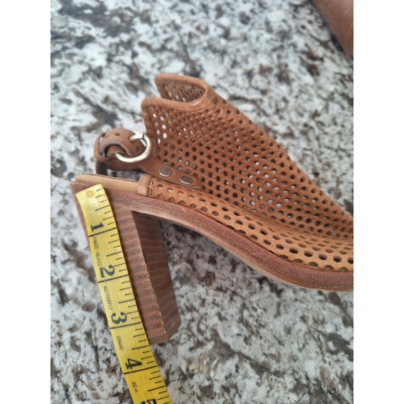 Rag & Bone Wyatt Brow Perforated Leather Slingback‎ Heeled Sandals Size 37 - Picture 7 of 7